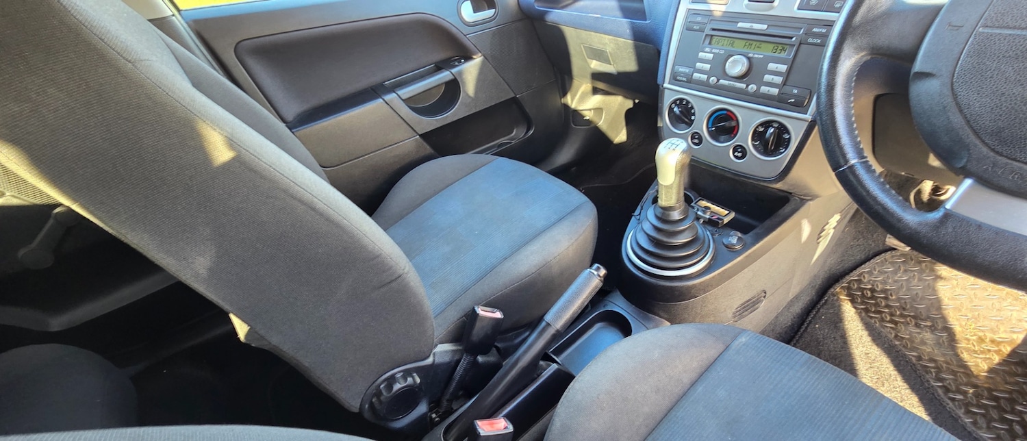 Used Ford Fiesta 2007 for sale - 77201729: Photo 35