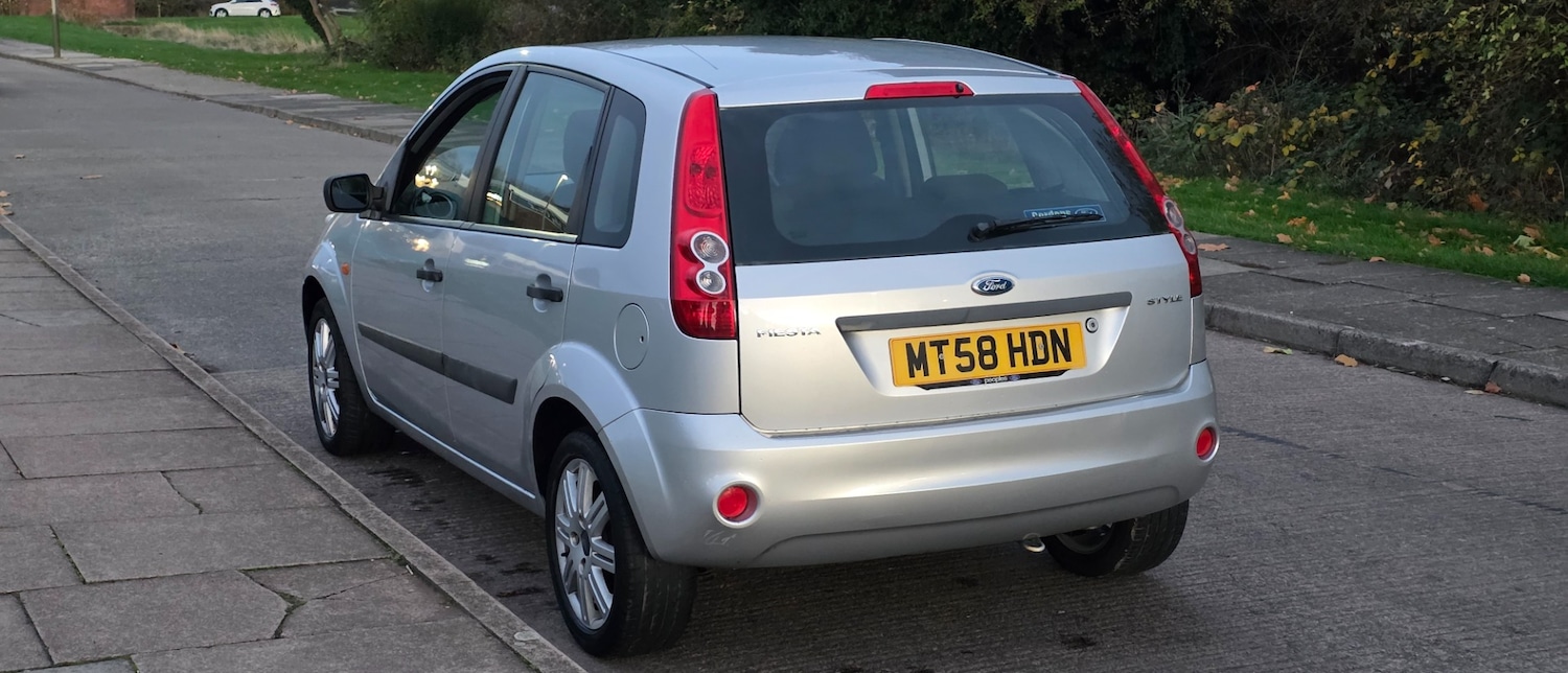 Used Ford Fiesta 2009 for sale - 77201346: Photo 11