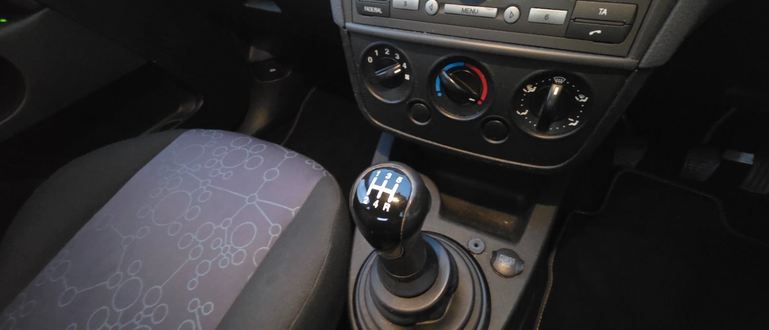 Used Ford Fiesta 2009 for sale - 77201346: Photo 41