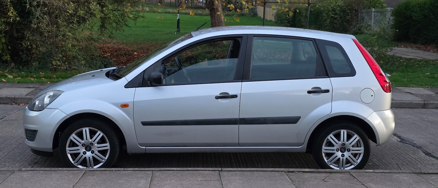 Used Ford Fiesta 2009 for sale - 77201346: Photo 8