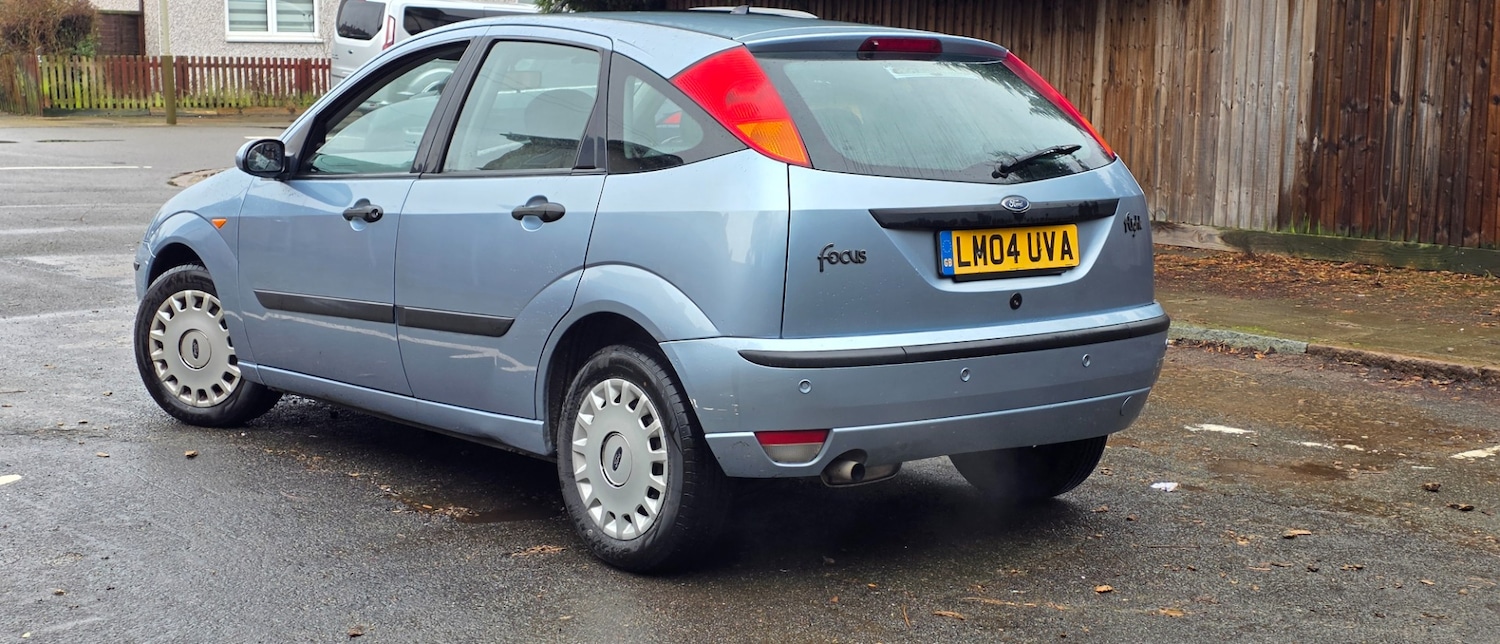 Used Ford Focus 2004 for sale - 77497904: Photo 2