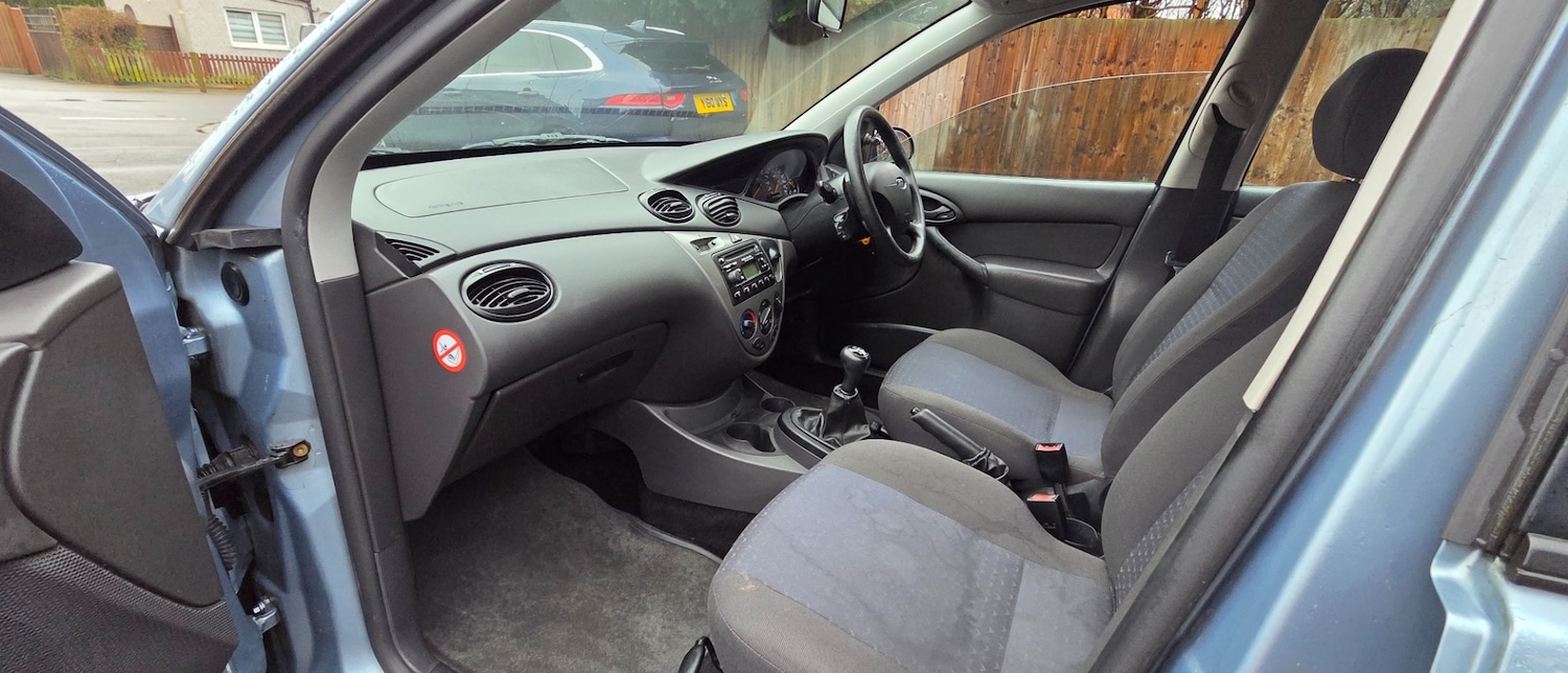 Used Ford Focus 2004 for sale - 77497904: Photo 20