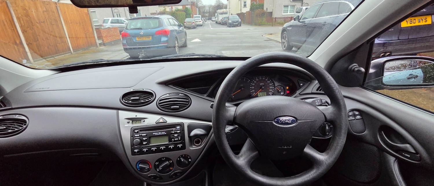 Used Ford Focus 2004 for sale - 77497904: Photo 34