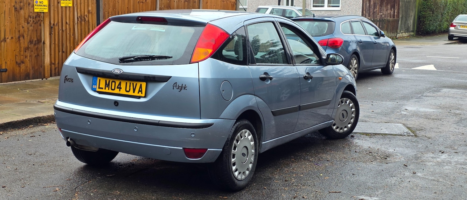 Used Ford Focus 2004 for sale - 77497904: Photo 4