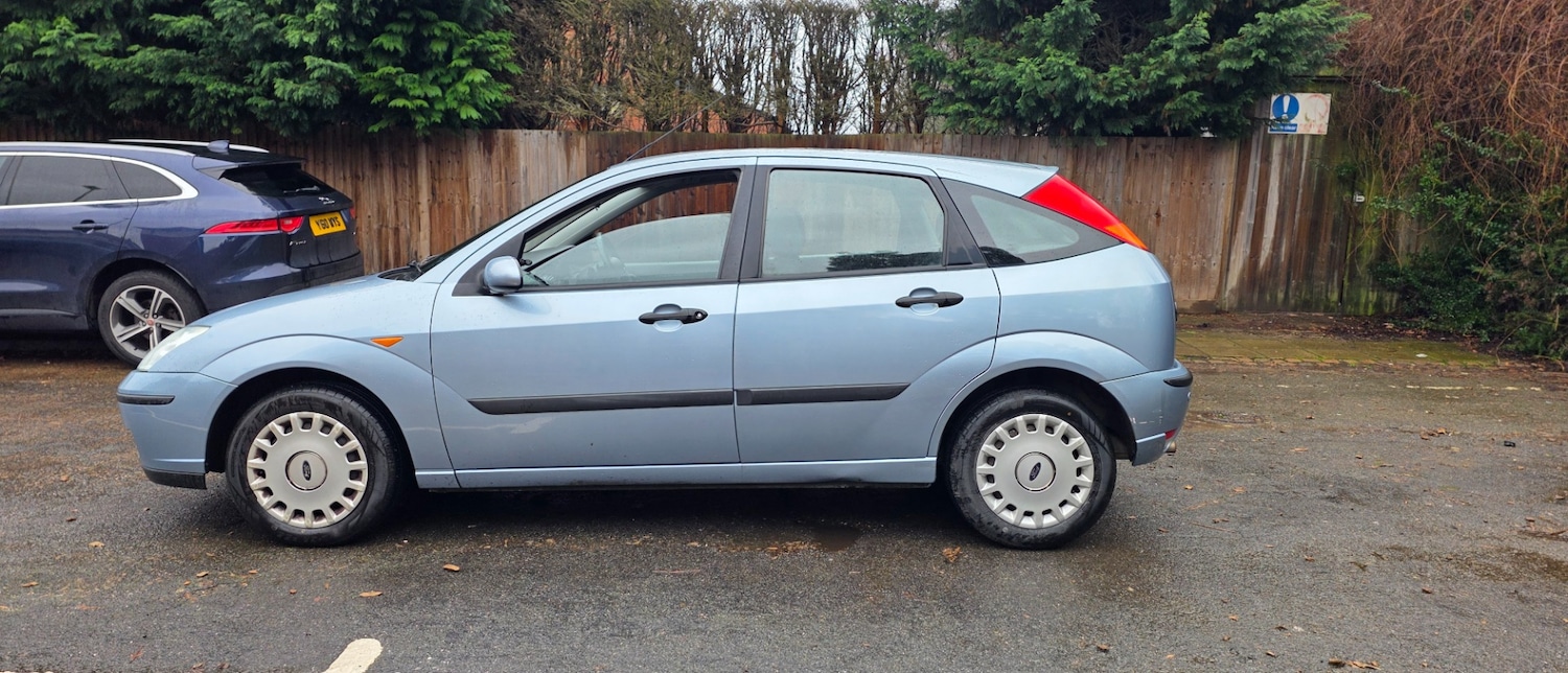 Used Ford Focus 2004 for sale - 77497904: Photo 8