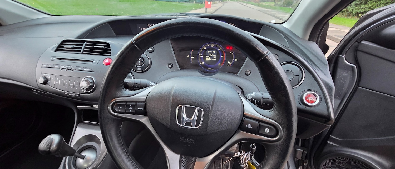 Used Honda Civic 2009 for sale - 77497988: Photo 41