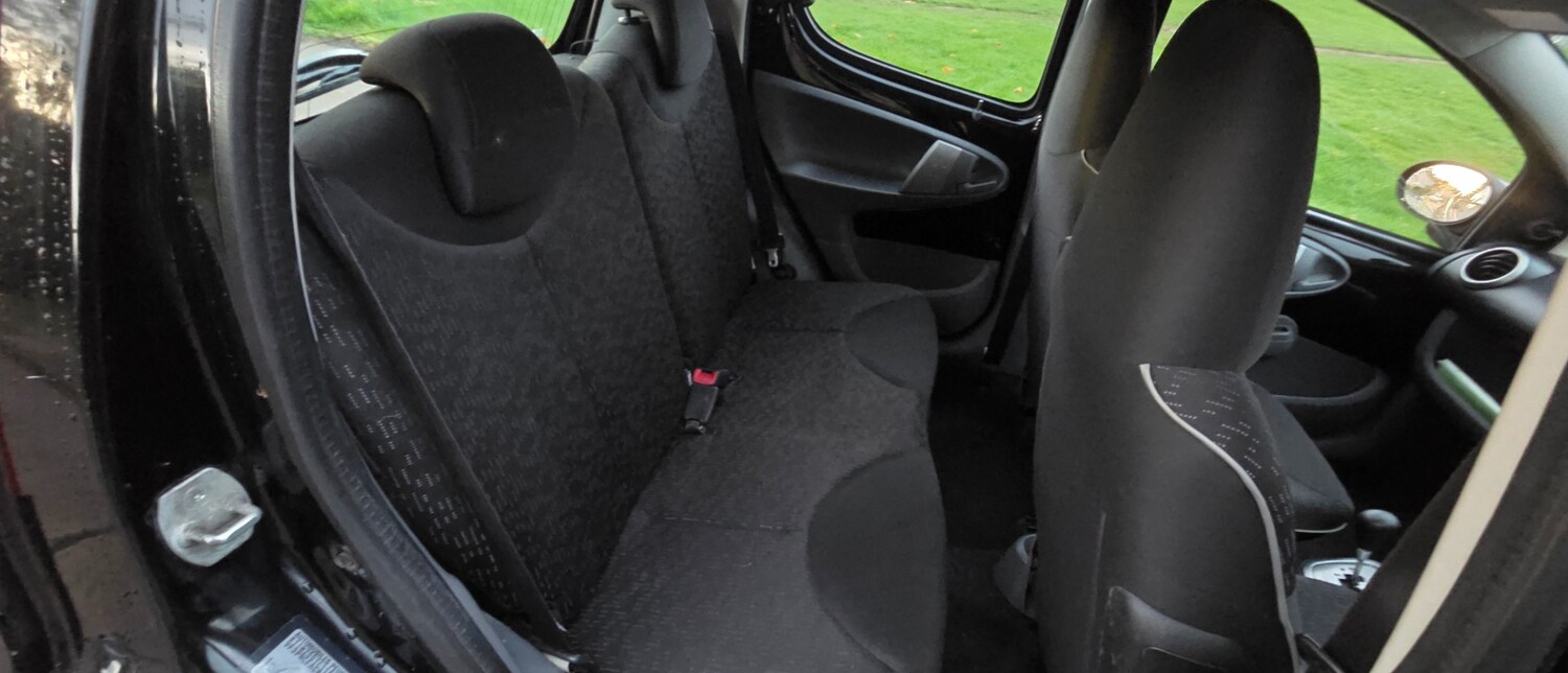 Used Peugeot 107 2009 for sale - 77201366: Photo 18