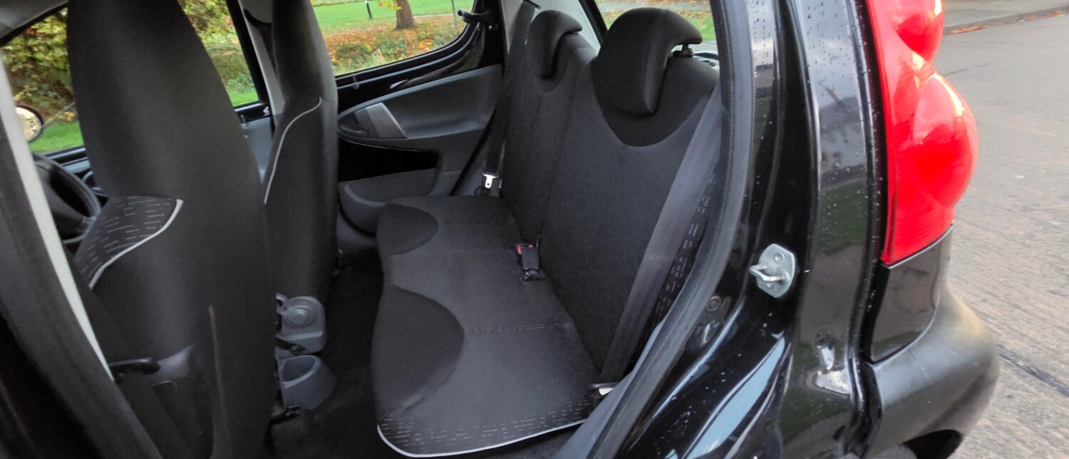 Used Peugeot 107 2009 for sale - 77201366: Photo 24