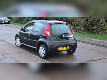 Used Peugeot 107 2009 for sale - 77201366: Photo