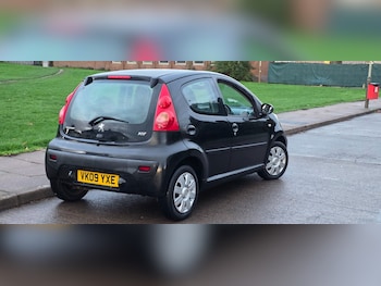 Used Peugeot 107 2009 for sale - 77201366: Photo