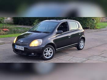 Used Toyota Yaris 2005 for sale - 77201137: Photo