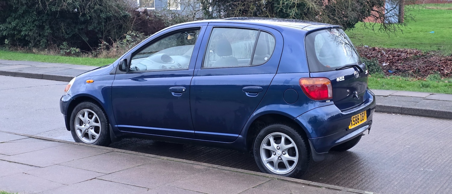 Used Toyota Yaris 2000 for sale - 77497849: Photo 14