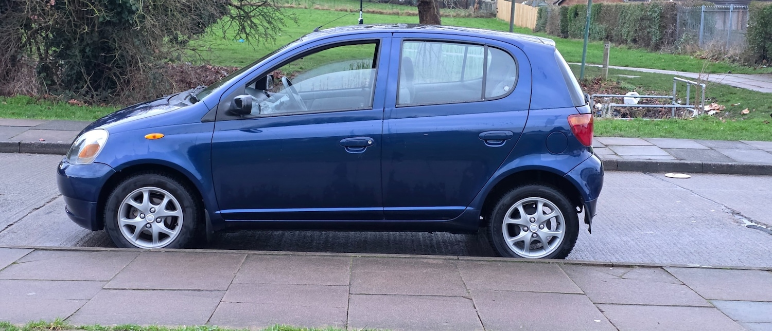 Used Toyota Yaris 2000 for sale - 77497849: Photo 15