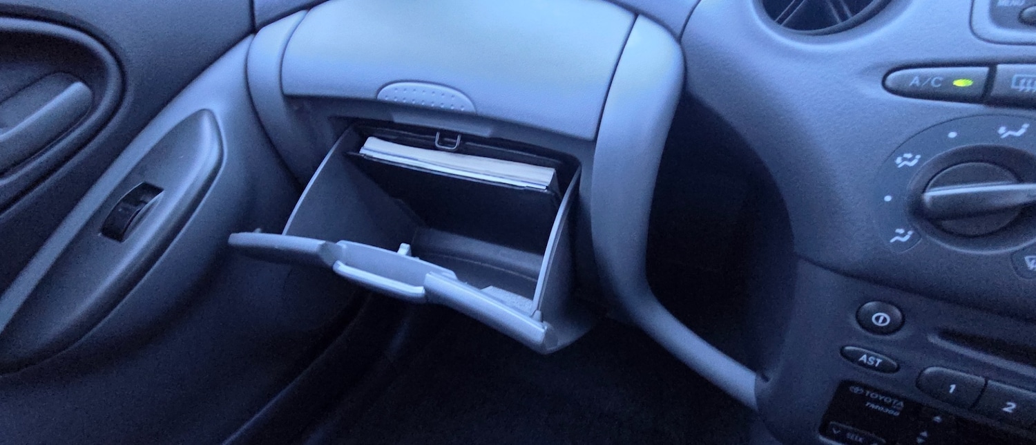 Used Toyota Yaris 2000 for sale - 77497849: Photo 43