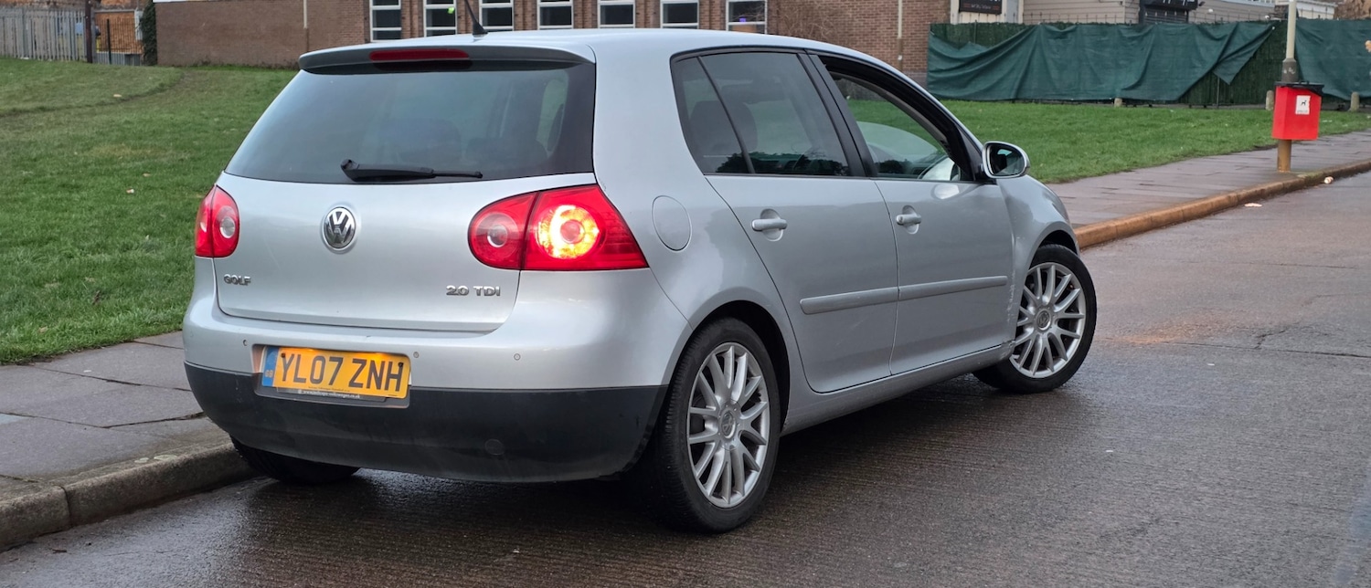 Used Volkswagen Golf 2007 for sale - 77201079: Photo 4