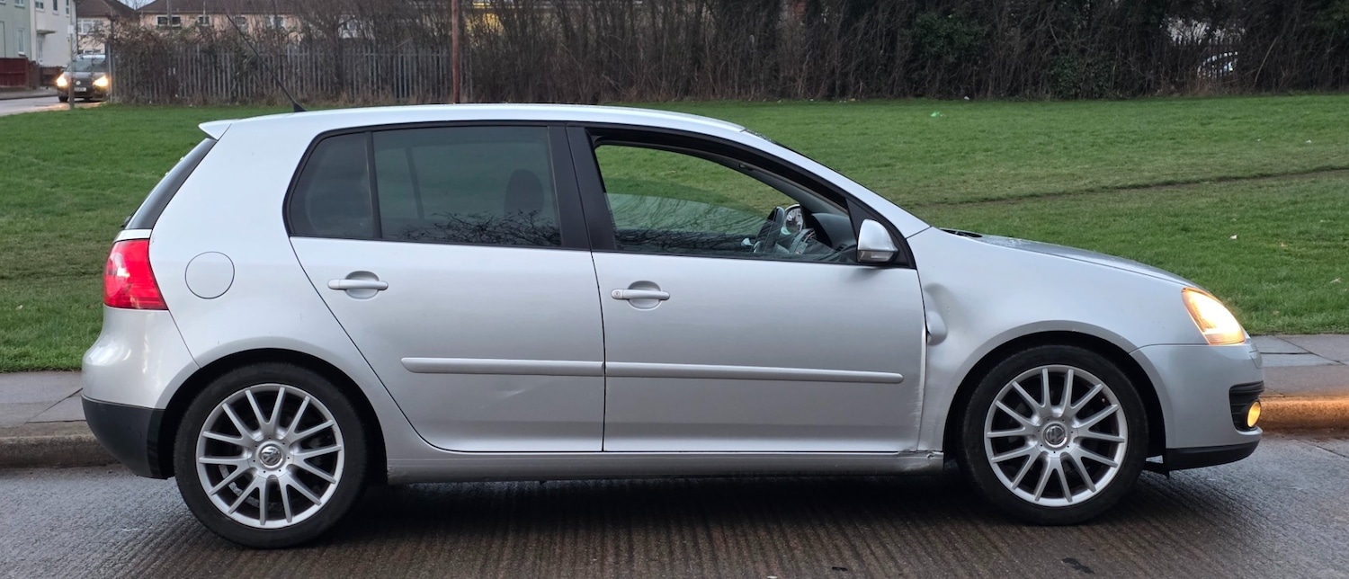 Used Volkswagen Golf 2007 for sale - 77201079: Photo 6