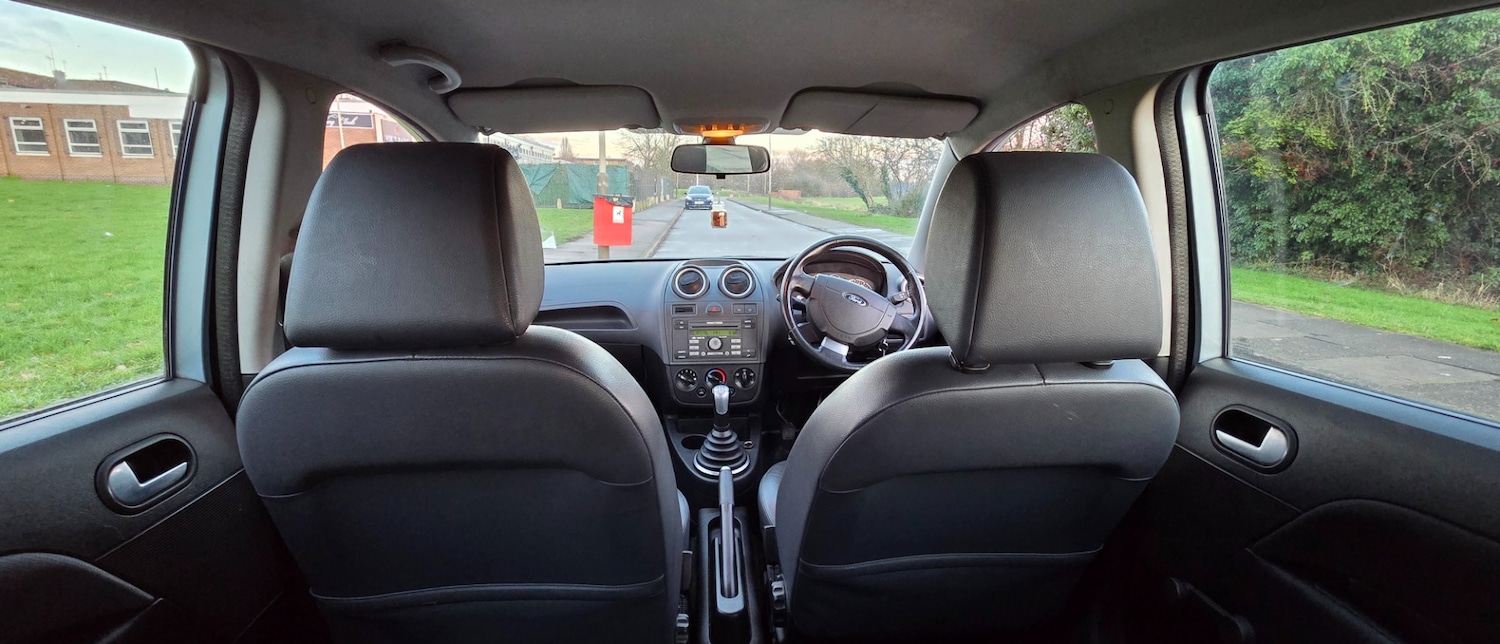 Used Ford Fiesta 2006 for sale - 77198098: Photo 25