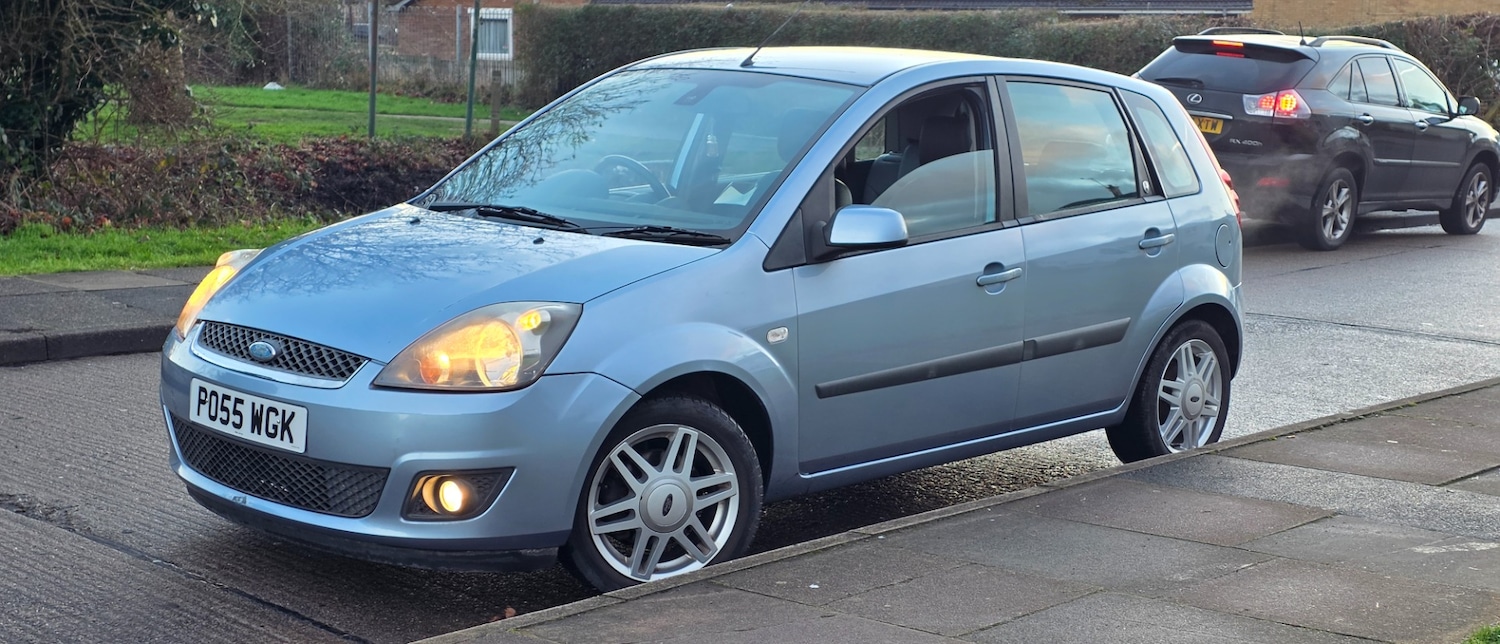 Used Ford Fiesta 2006 for sale - 77198098: Photo 3