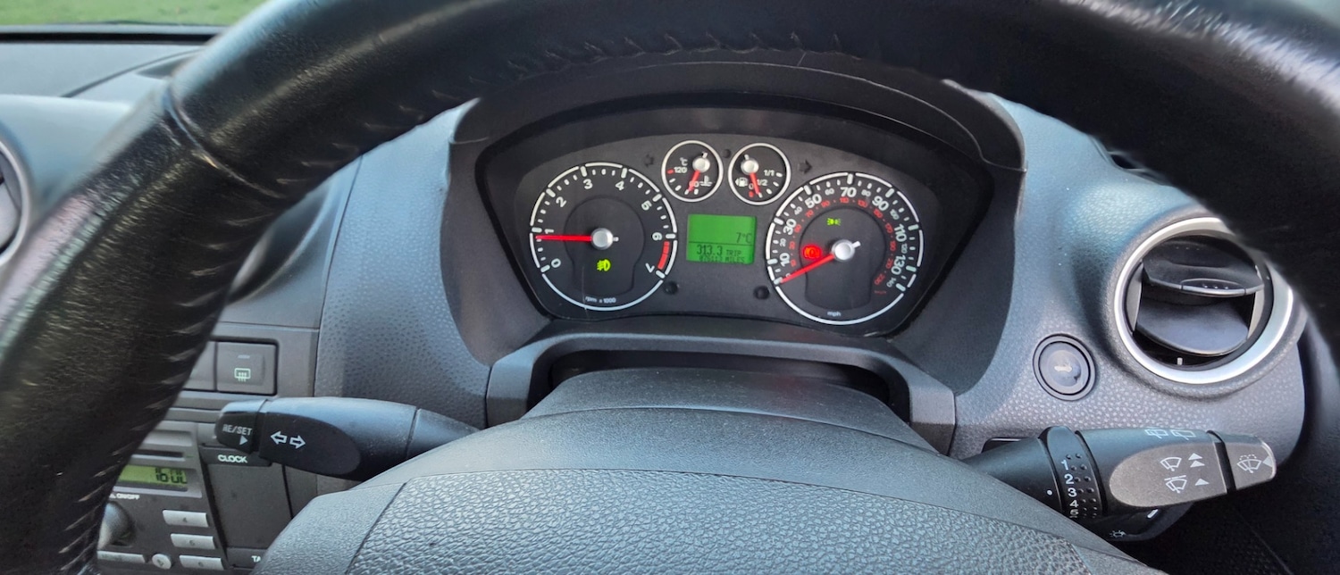 Used Ford Fiesta 2006 for sale - 77198098: Photo 33