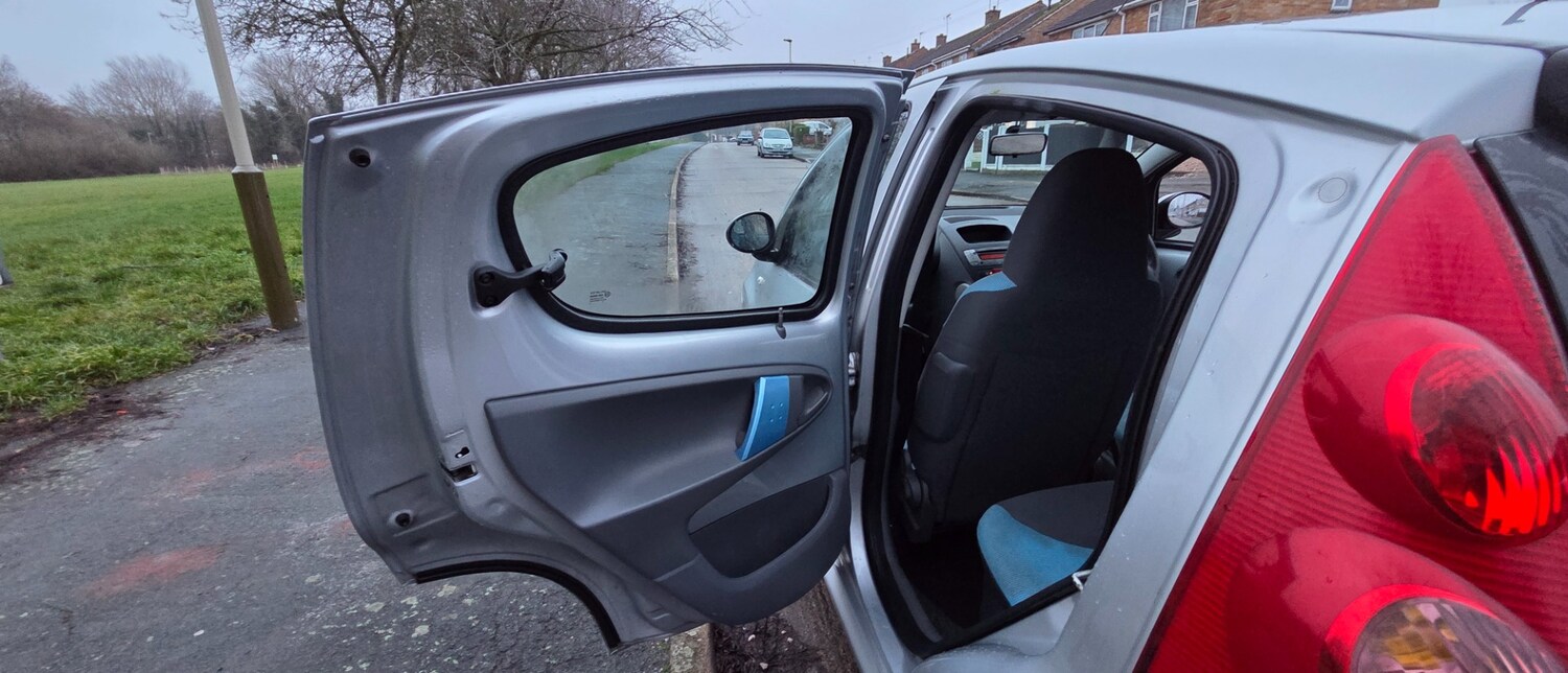 Used Peugeot 107 2008 for sale - 77497984: Photo 30