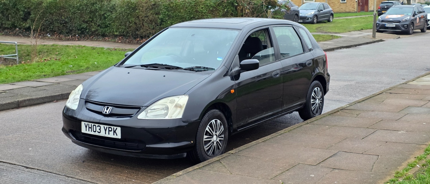 Used Honda Civic 2003 for sale - 77329350: Photo 10