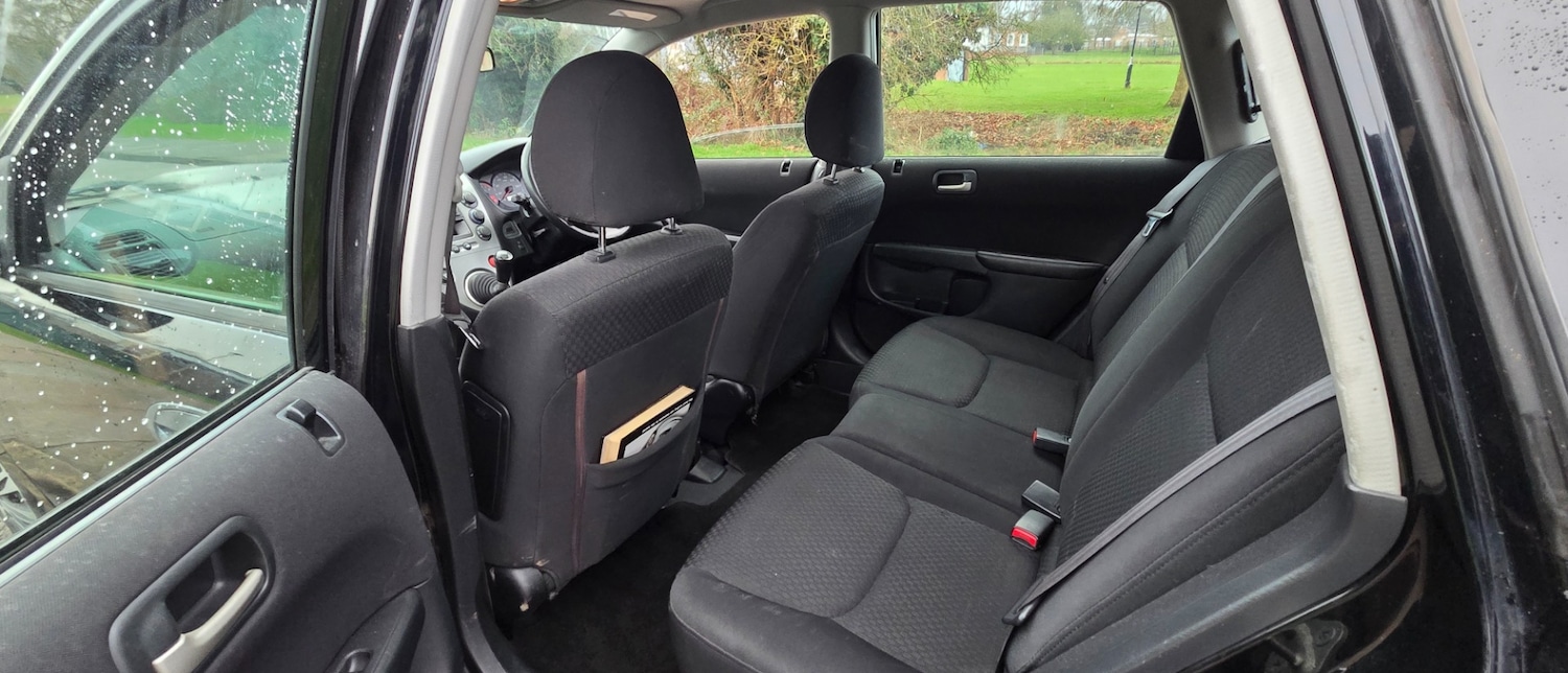 Used Honda Civic 2003 for sale - 77329350: Photo 22