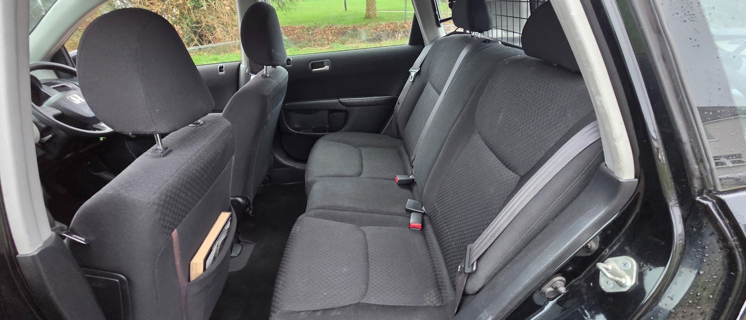 Used Honda Civic 2003 for sale - 77329350: Photo 23