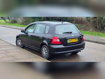 Used Honda Civic 2003 for sale - 77329350: Photo