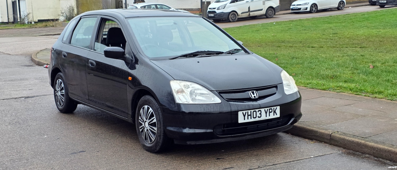 Used Honda Civic 2003 for sale - 77329350: Photo 9