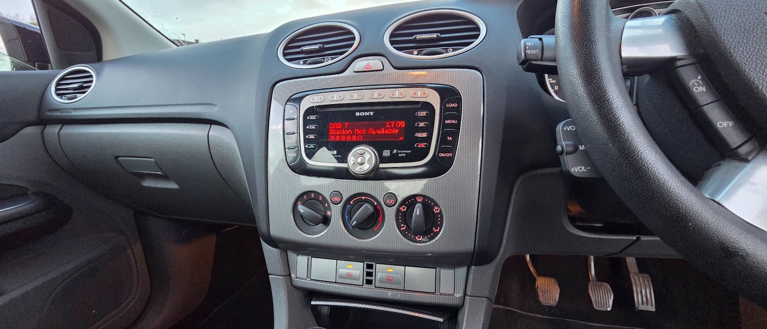 Used Ford Focus 2009 for sale - 77497895: Photo 61