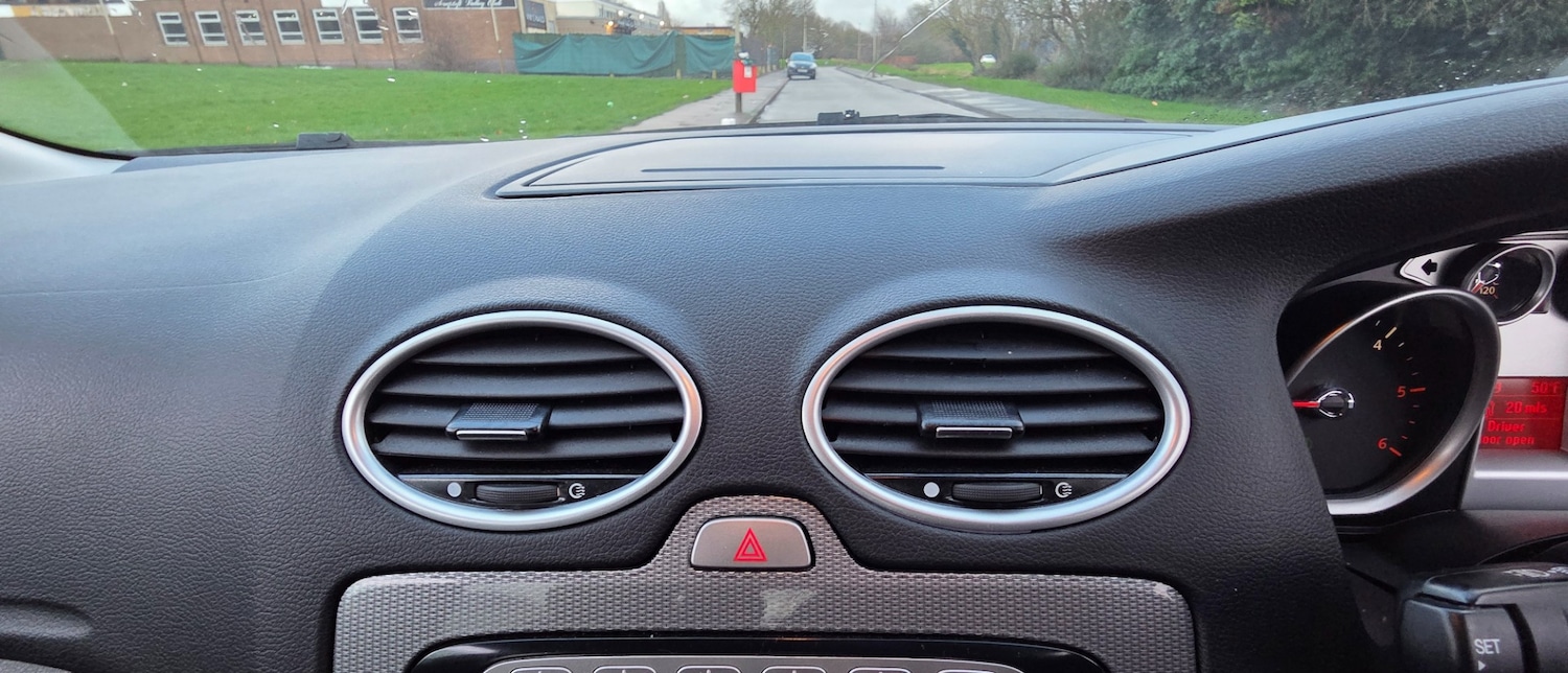 Used Ford Focus 2009 for sale - 77497895: Photo 65