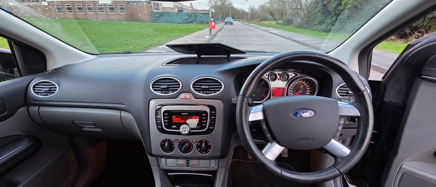 Used Ford Focus 2009 for sale - 77497895: Photo 67