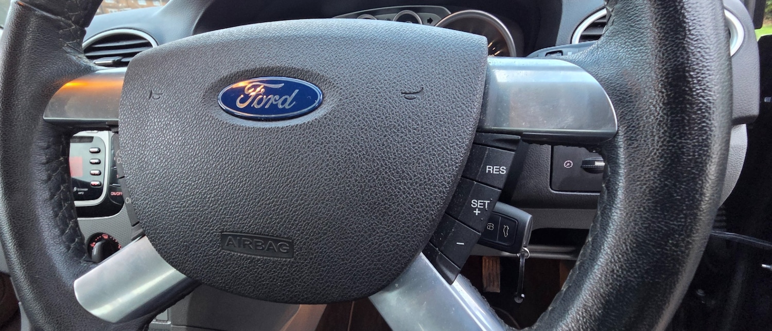 Used Ford Focus 2009 for sale - 77497895: Photo 75