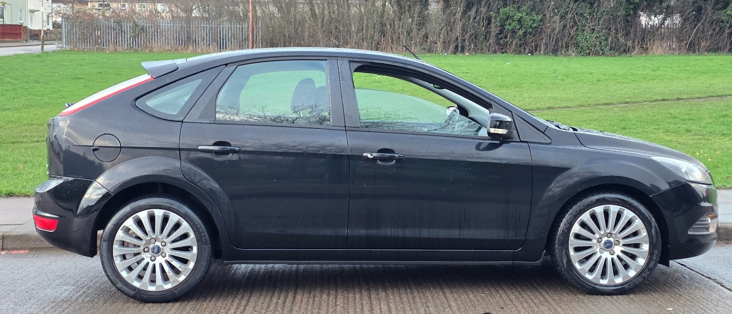 Used Ford Focus 2009 for sale - 77497895: Photo 8