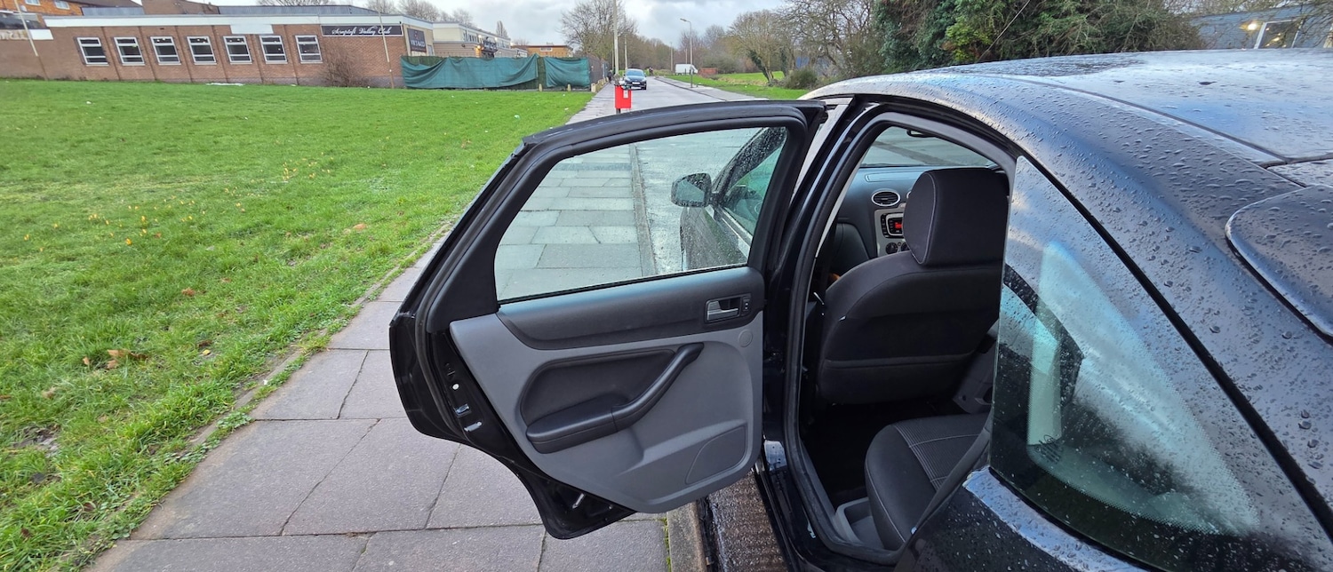 Used Ford Focus 2009 for sale - 77497895: Photo 81