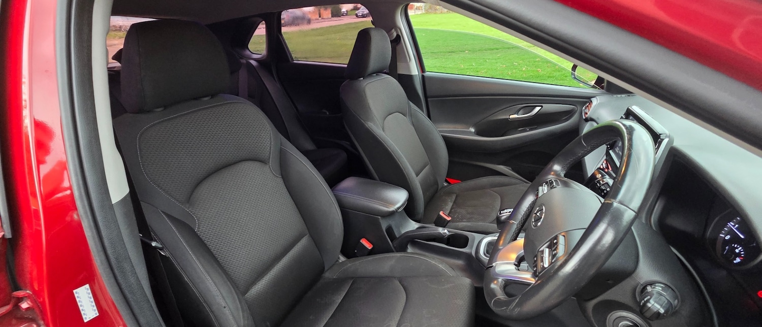 Used Hyundai i30 2017 for sale - 77202368: Photo 11