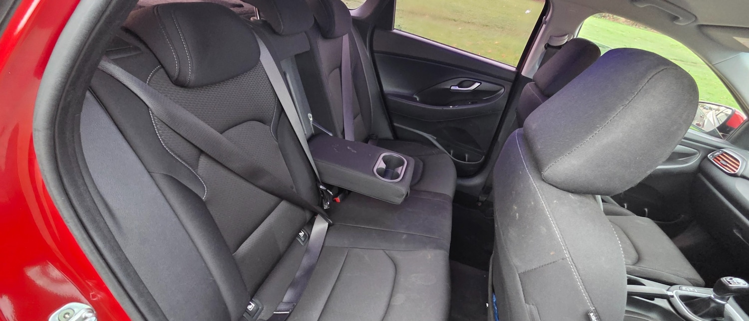 Used Hyundai i30 2017 for sale - 77202368: Photo 14