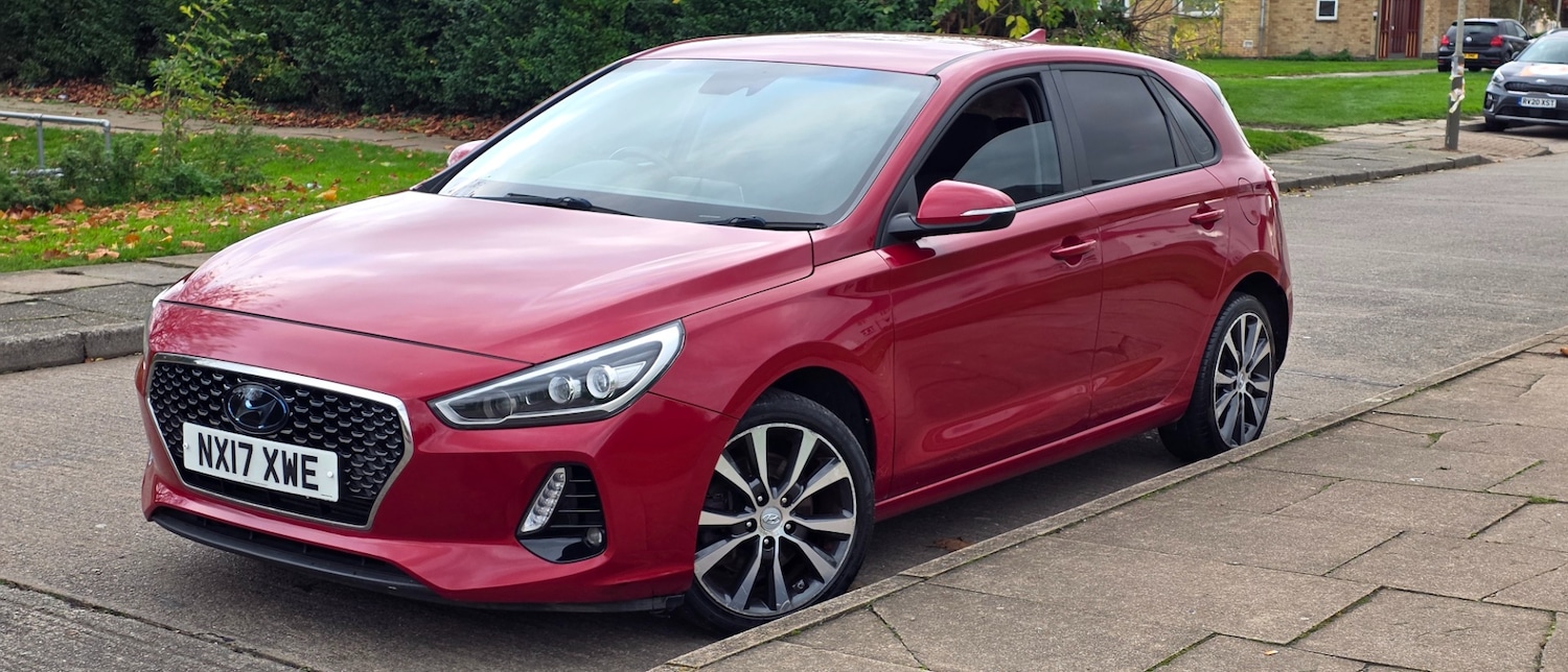 Used Hyundai i30 2017 for sale - 77202368: Photo 3