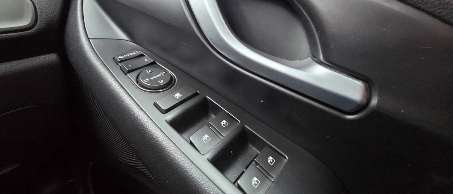 Used Hyundai i30 2017 for sale - 77202368: Photo 35