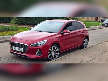 Used Hyundai i30 2017 for sale - 77202368: Photo