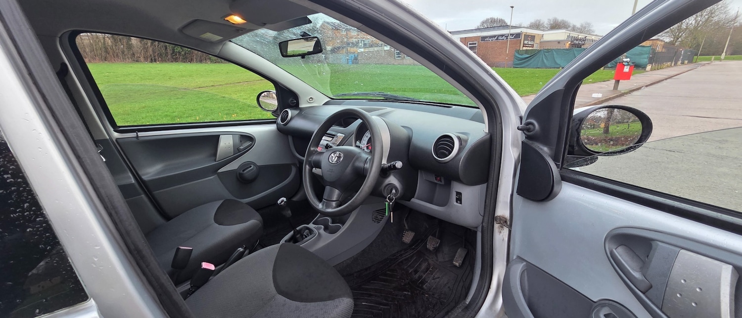 Used Toyota AYGO 2007 for sale - 77497902: Photo 17