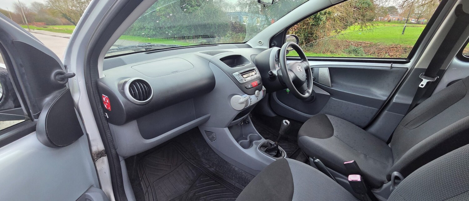 Used Toyota AYGO 2007 for sale - 77497902: Photo 20