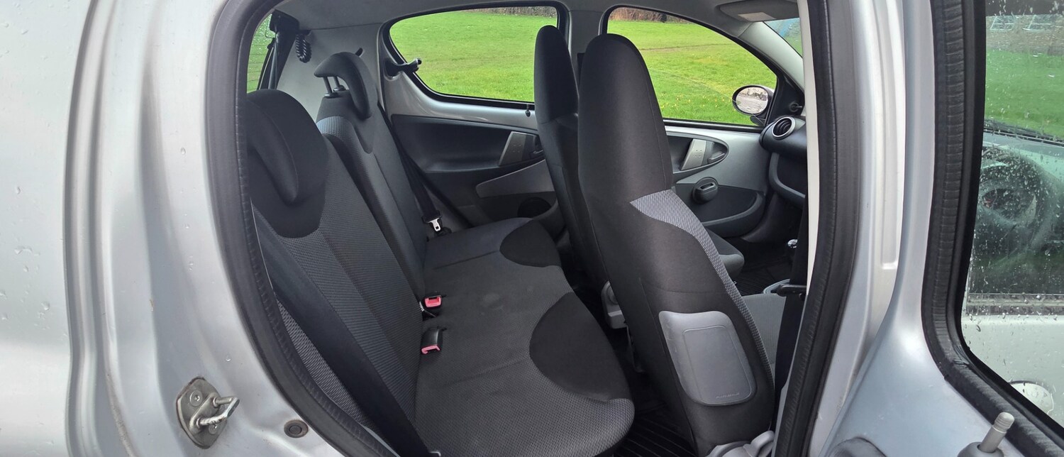 Used Toyota AYGO 2007 for sale - 77497902: Photo 24