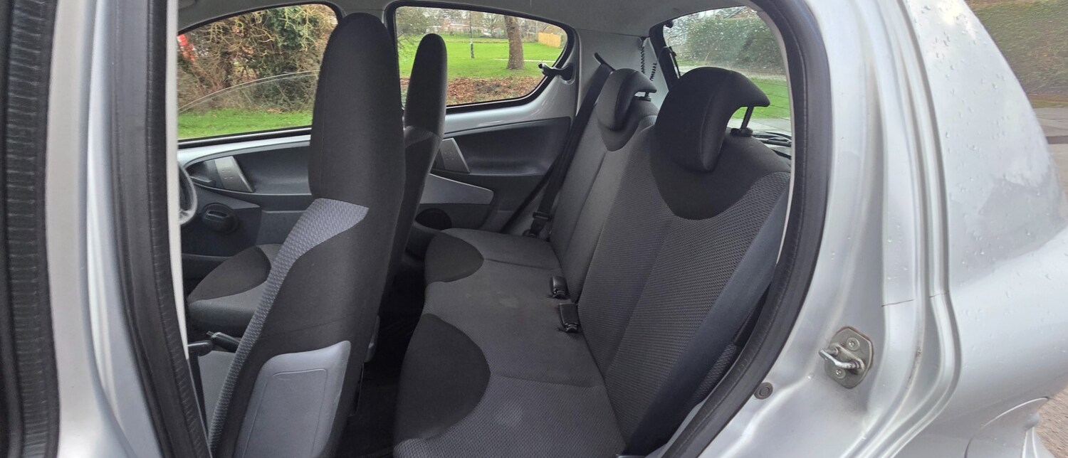 Used Toyota AYGO 2007 for sale - 77497902: Photo 27