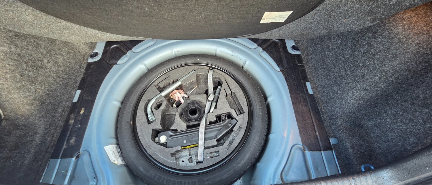 Used Volkswagen Golf 2005 for sale - 77497986: Photo 31