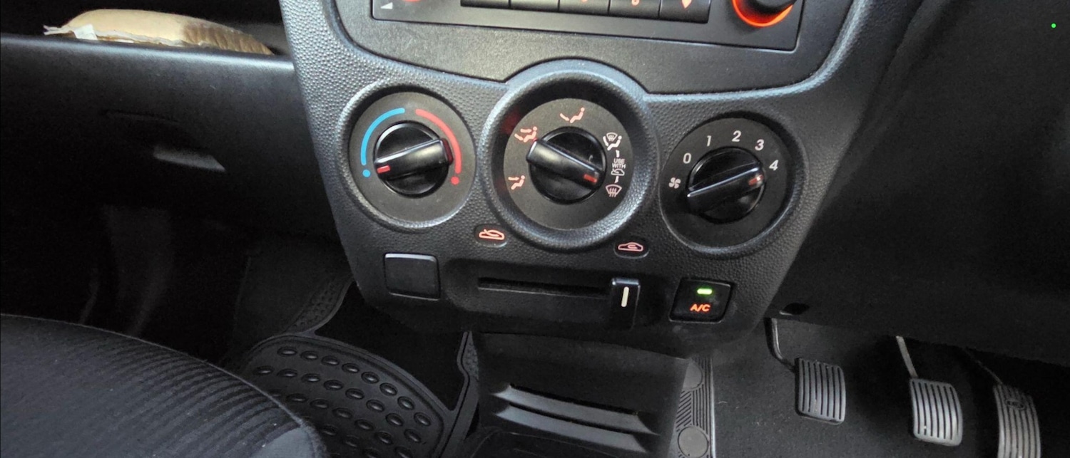 Used Kia Picanto 2011 for sale - 77201149: Photo 34