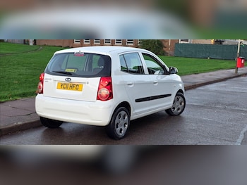 Used Kia Picanto 2011 for sale - 77201149: Photo