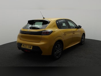 Used Peugeot 208 2022 for sale - 79220510: Photo