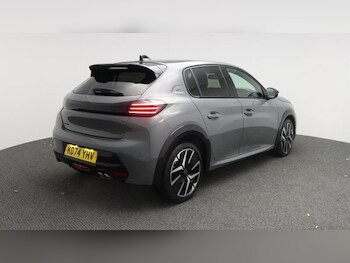 Used Peugeot 208 2025 for sale - 77785438: Photo