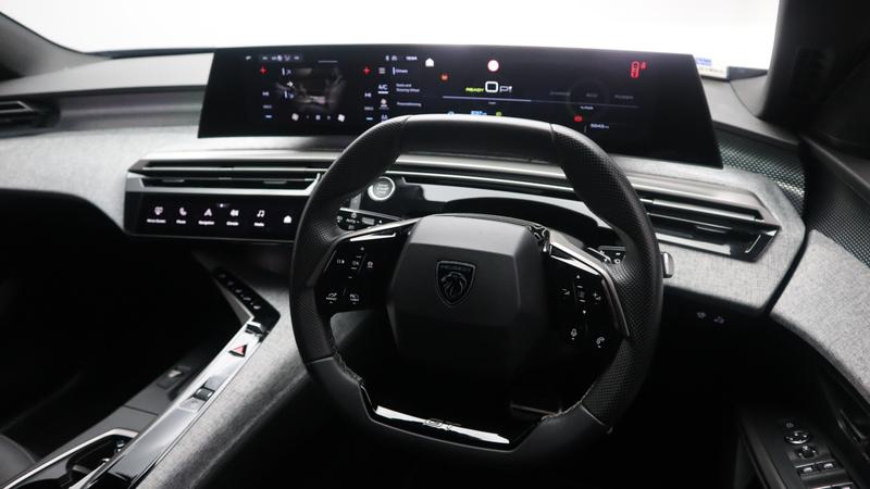 Used Peugeot E-3008 2025 for sale - 77274990: Photo 11